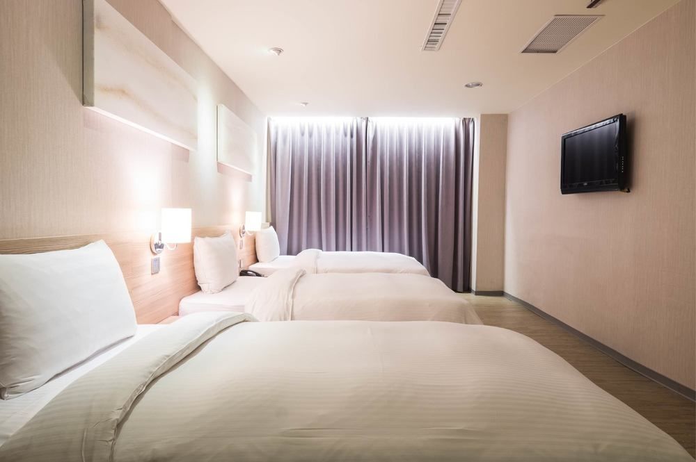 Smile 73 Hotel Taizhong Zewnętrze zdjęcie
